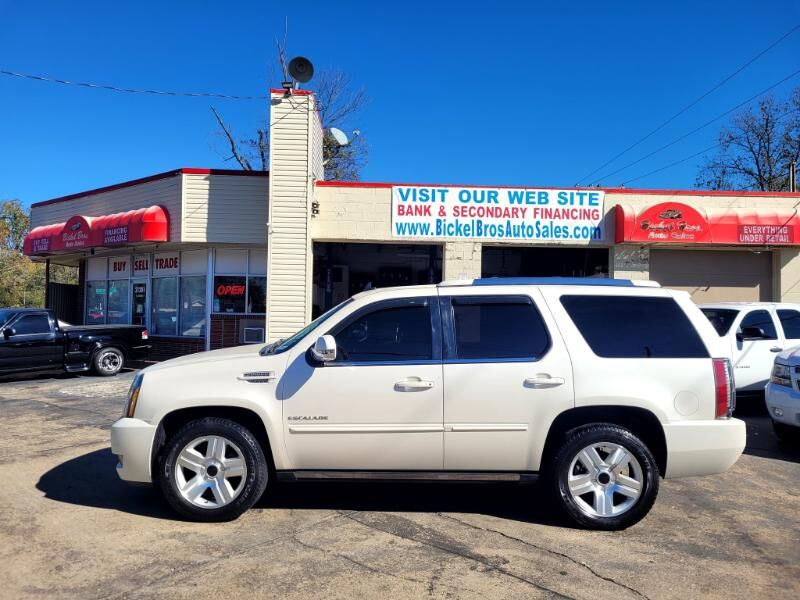 2013 CADILLAC Escalade
