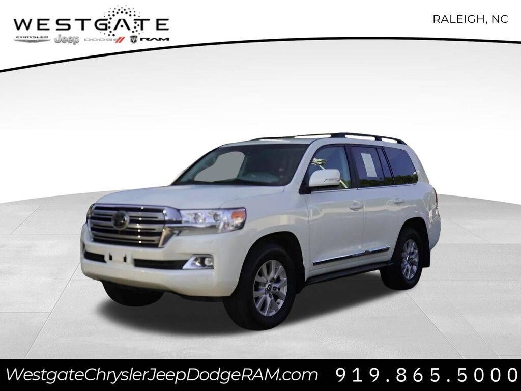 2016 TOYOTA Land Cruiser