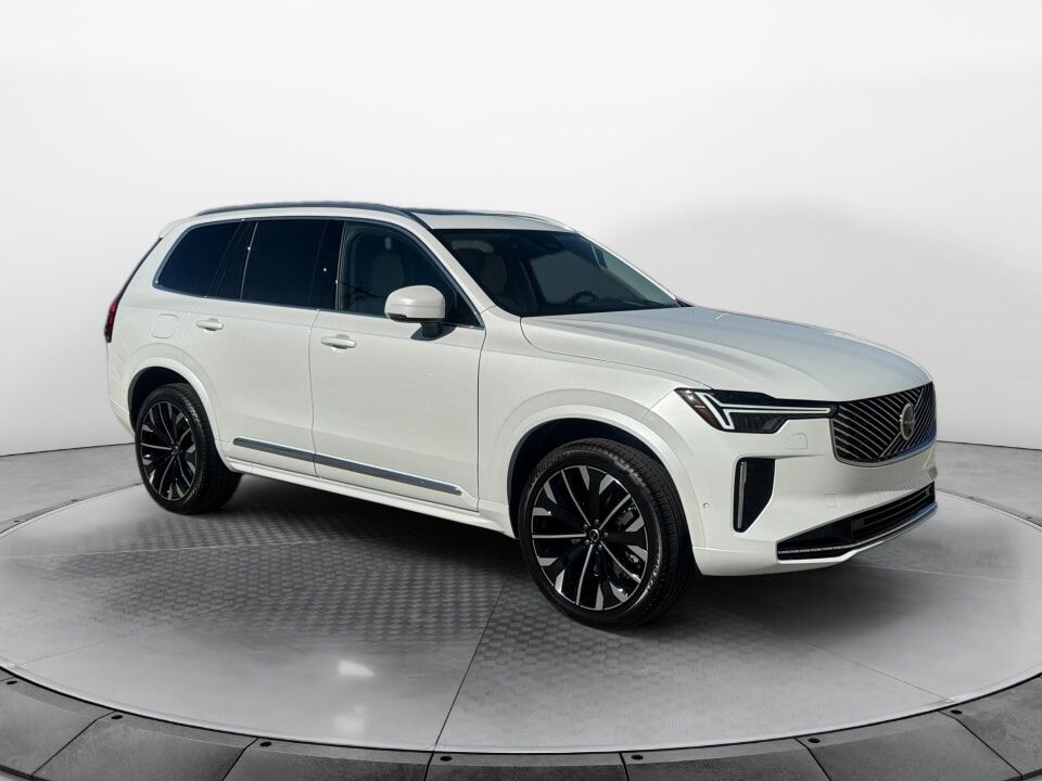 2026 VOLVO XC90
