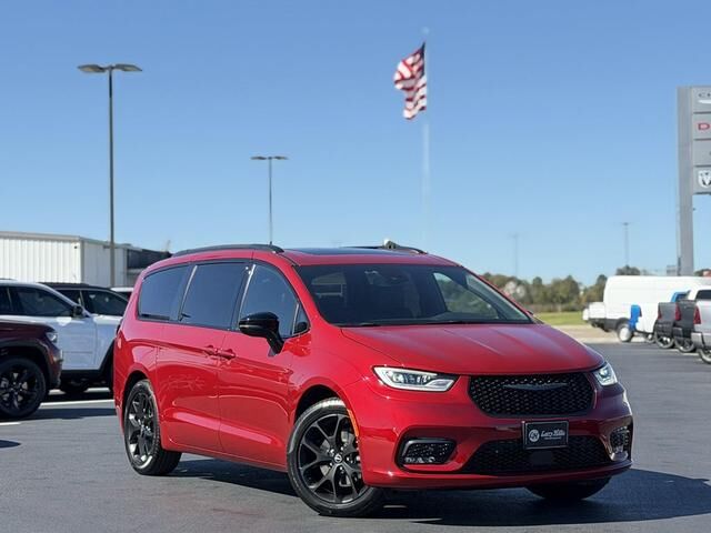 2026 CHRYSLER Pacifica