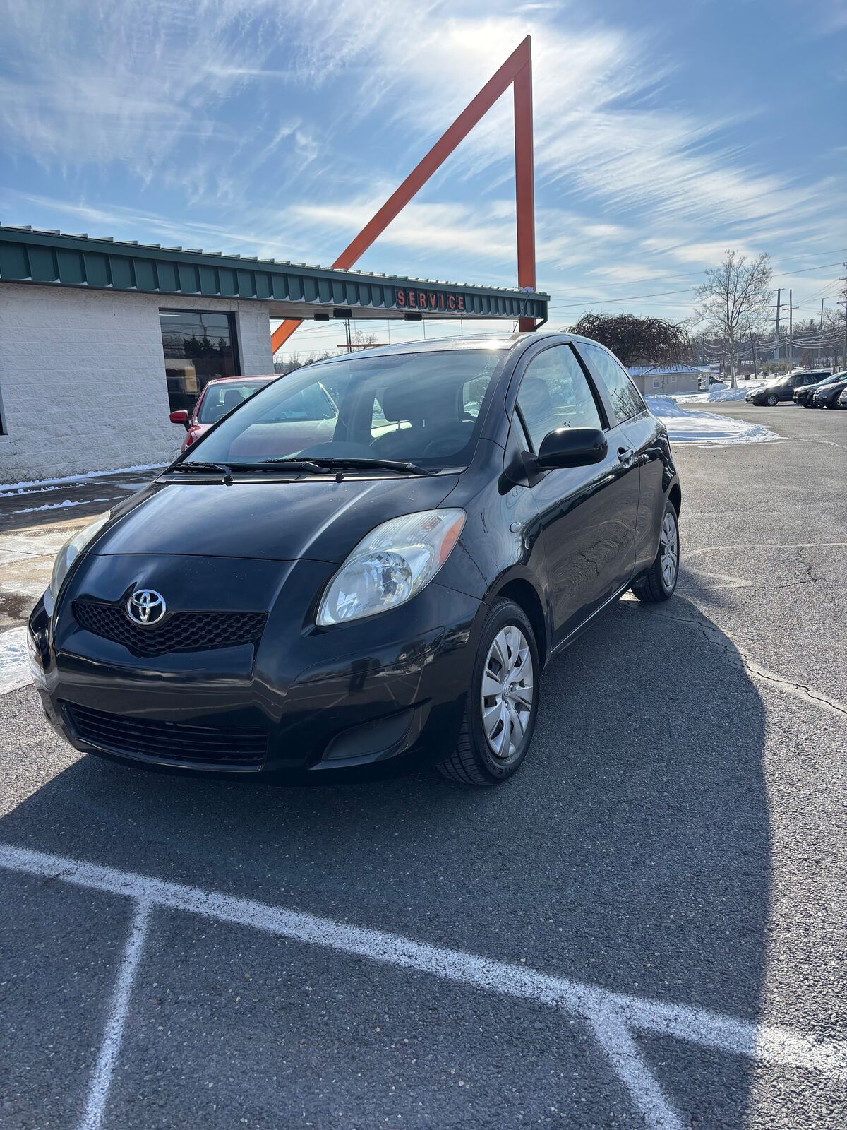 2011 TOYOTA Yaris