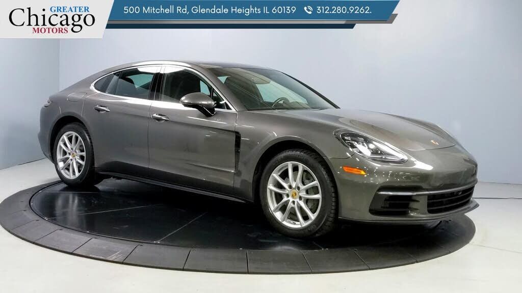 2017 PORSCHE Panamera