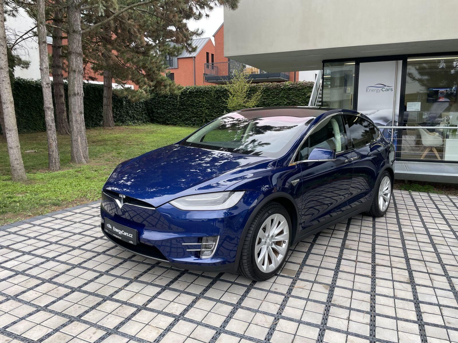 2016 TESLA Model X