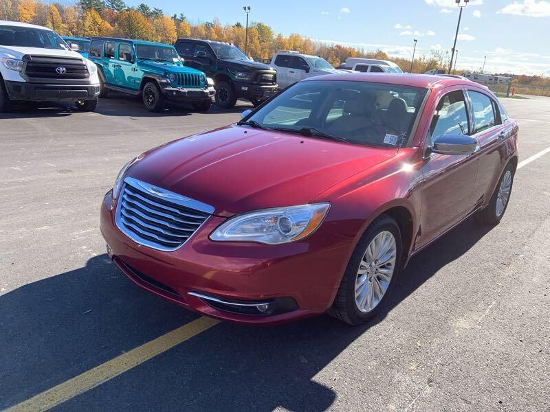 Chrysler 200