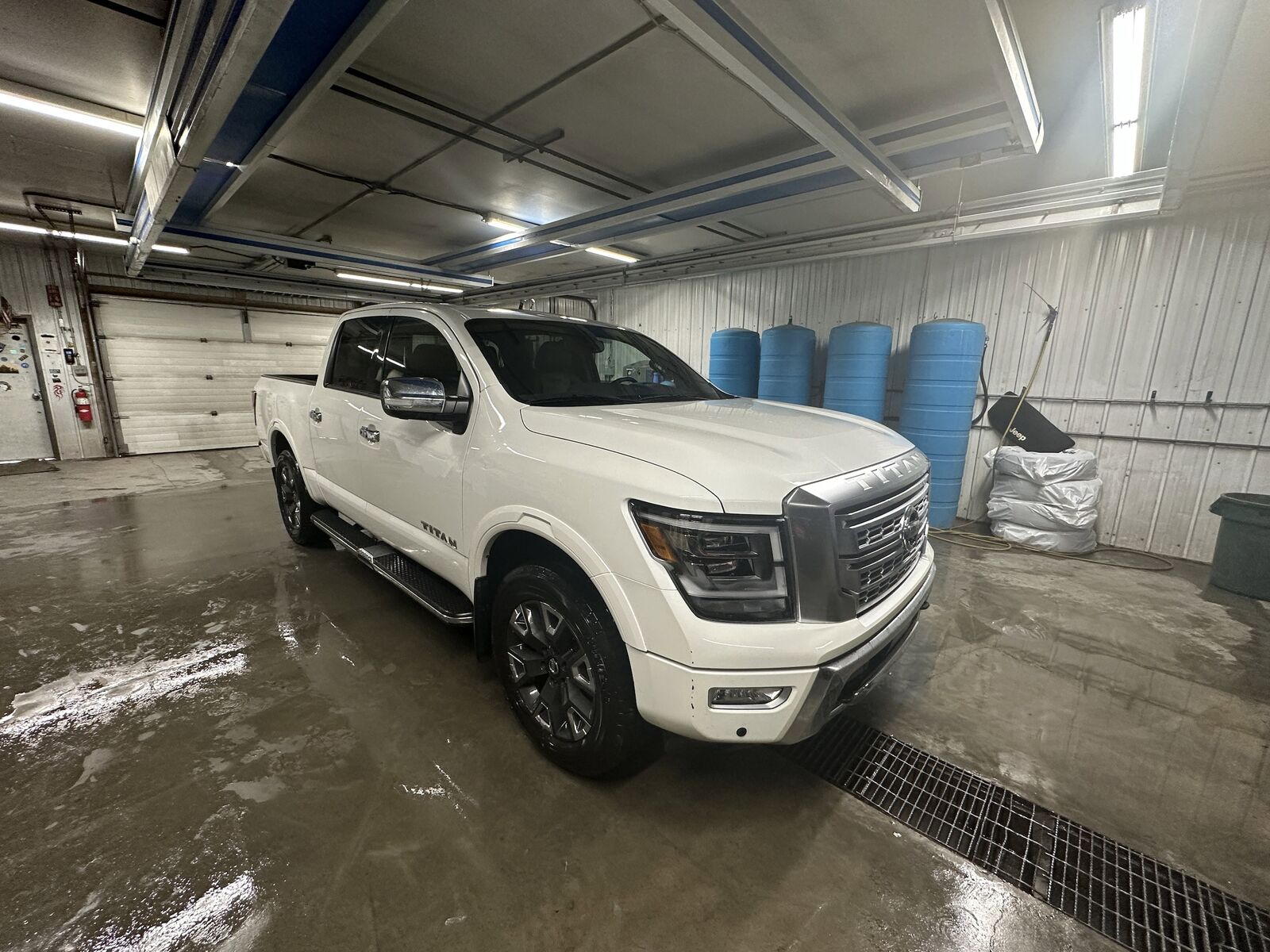2022 NISSAN Titan
