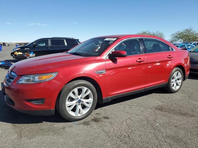 Ford Taurus