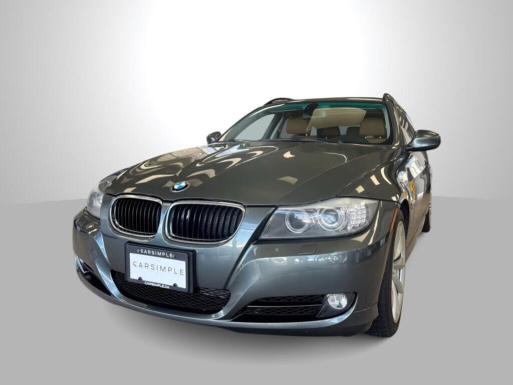 BMW 328i