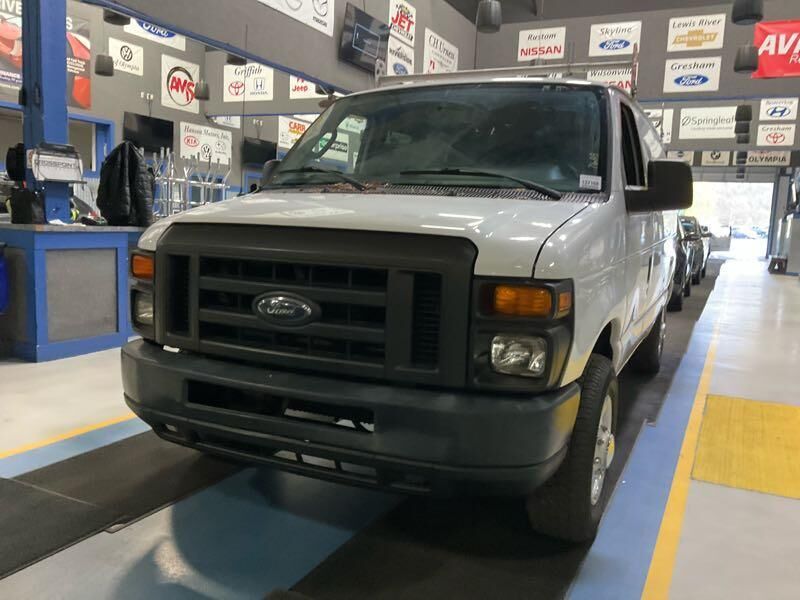 Ford E-250