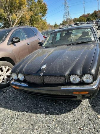 Jaguar XJR
