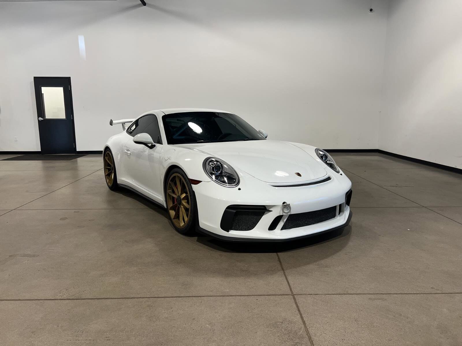 2018 PORSCHE 911