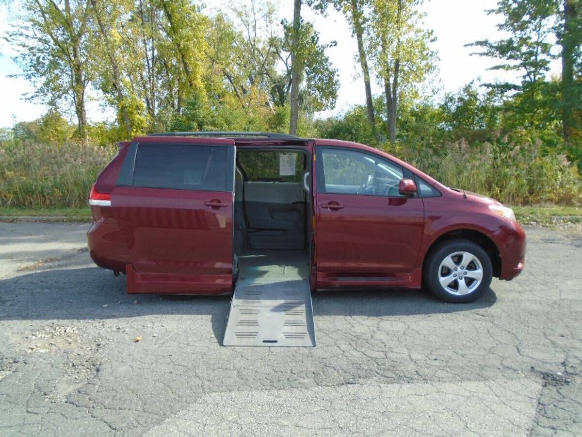 Toyota Sienna