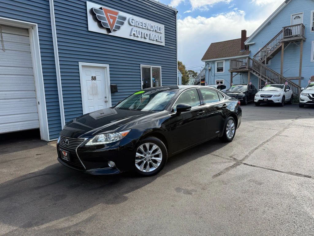 Lexus ES