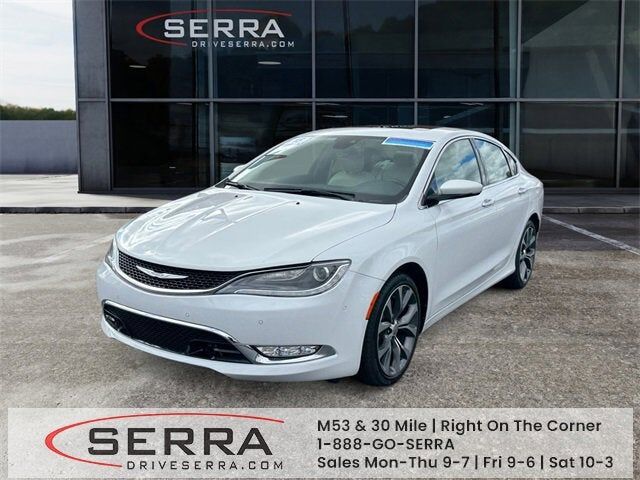 Chrysler 200