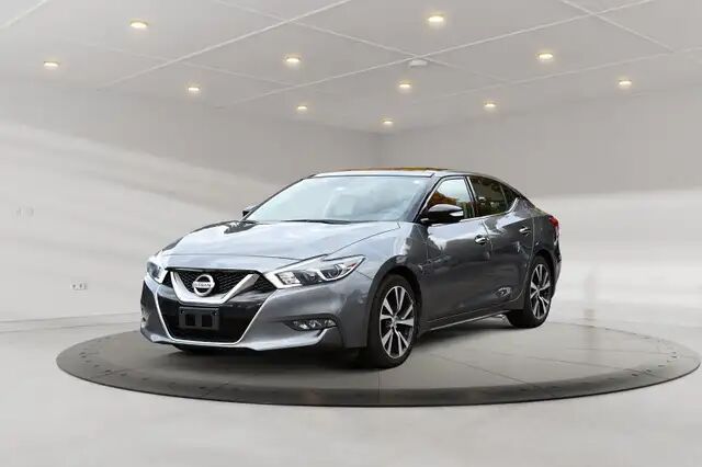 Nissan Maxima