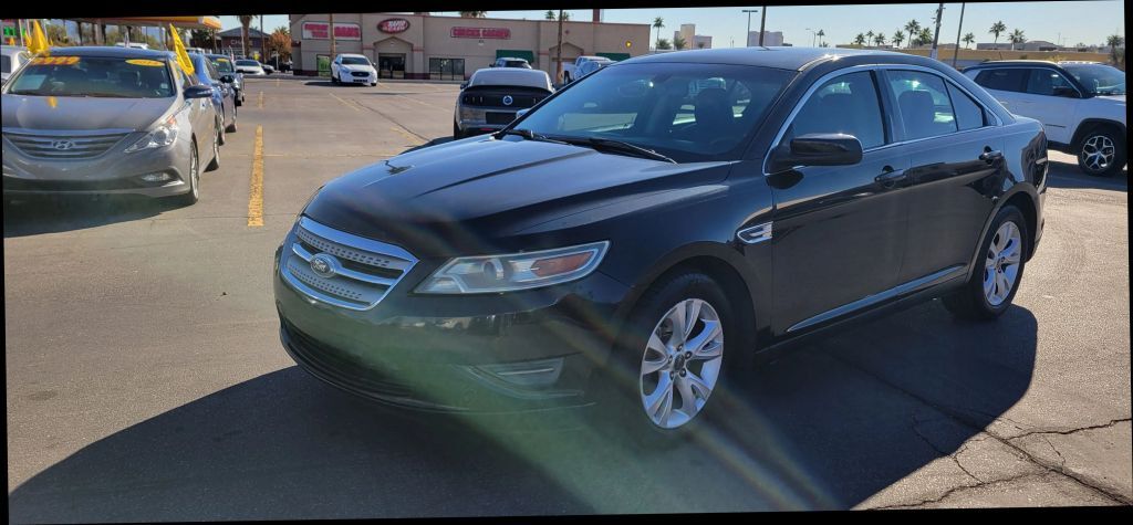 Ford Taurus