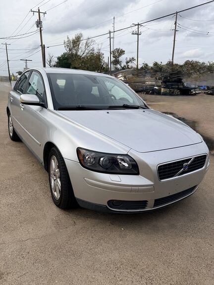 2004 VOLVO S40
