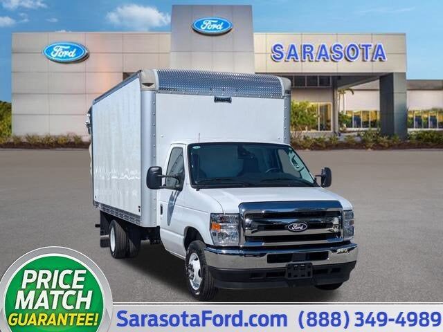 2026 FORD E-350