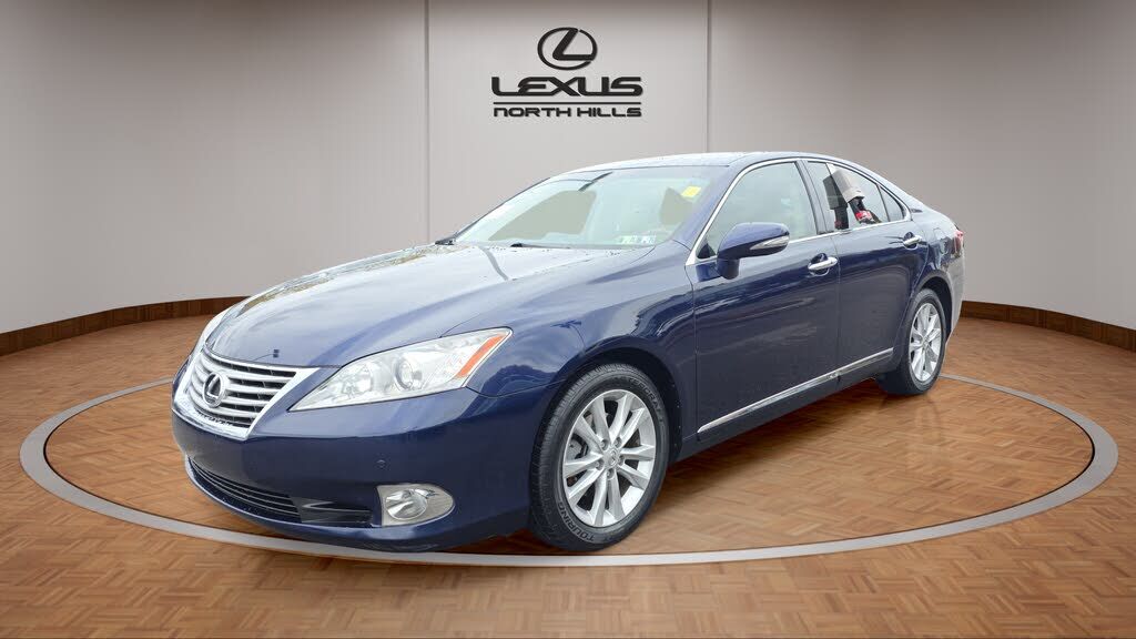 Lexus ES