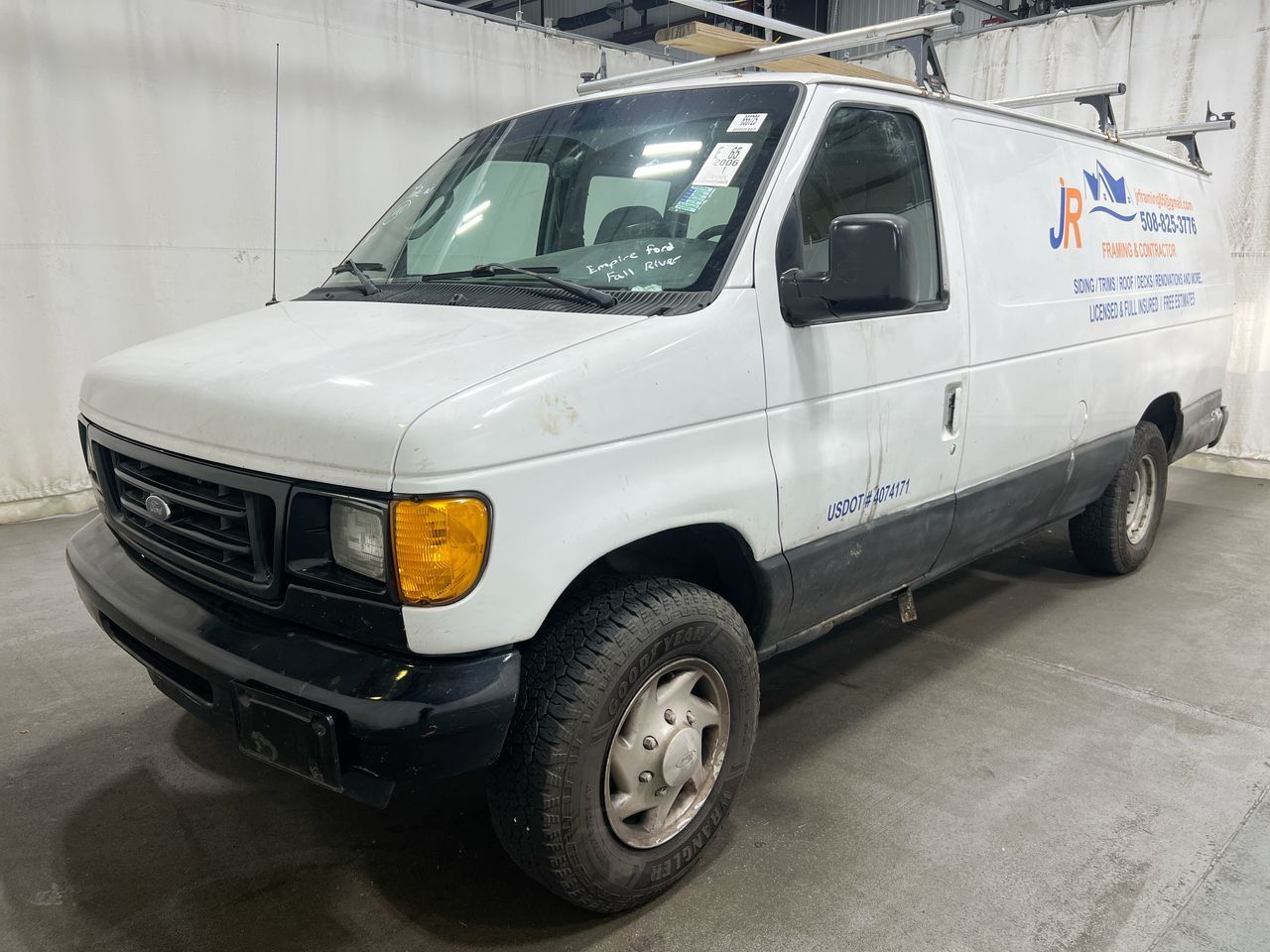 Ford E-250
