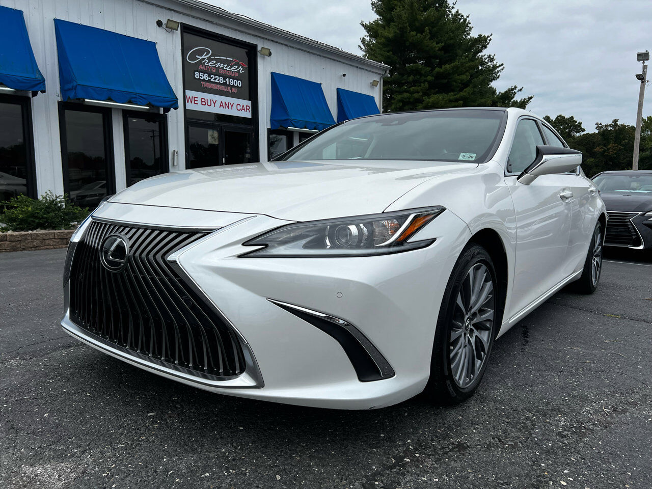 2021 LEXUS ES