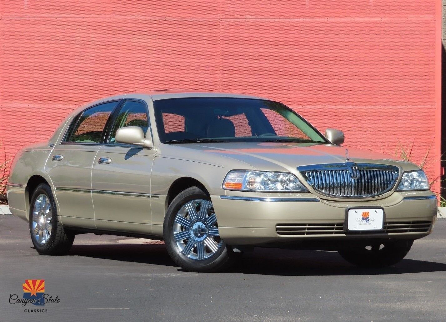 Lincoln Town Car