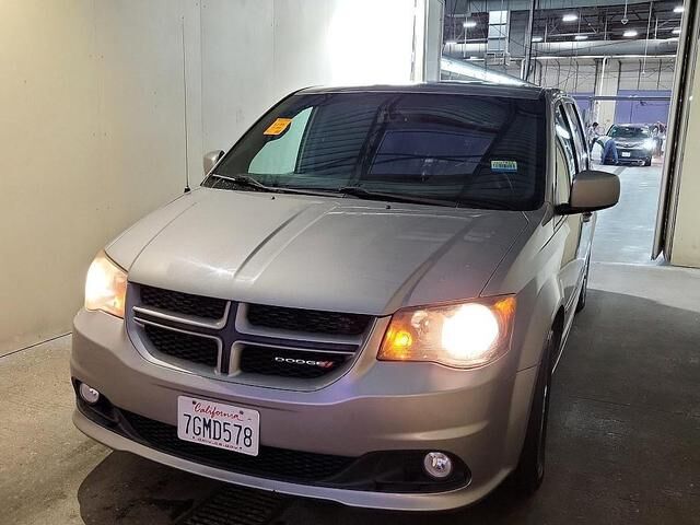 Dodge Grand Caravan