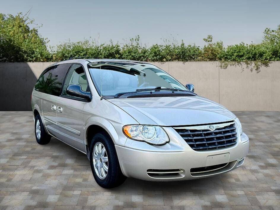 Chrysler Town and Country