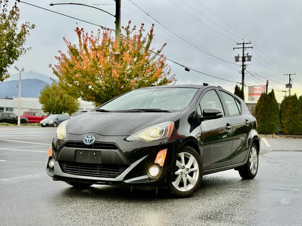 Toyota Prius C