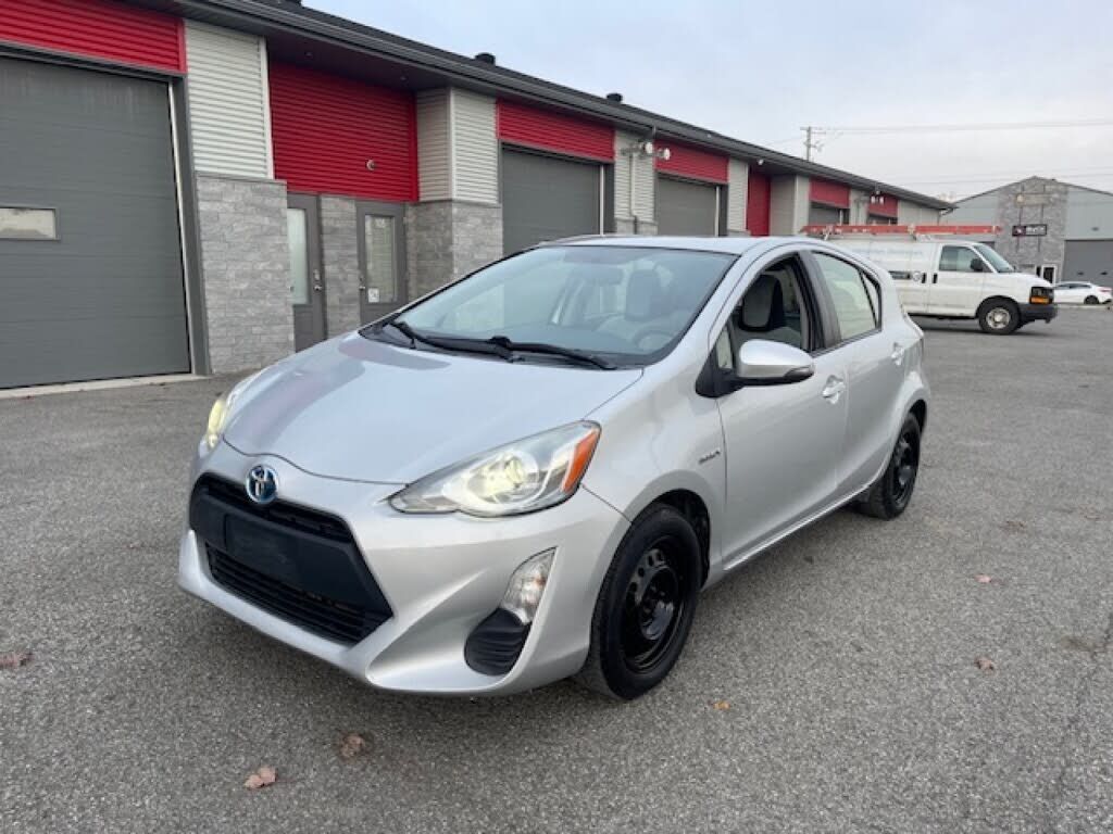 Toyota Prius C
