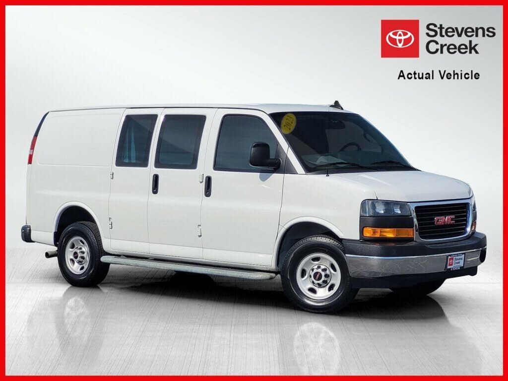 2023 GMC Savana