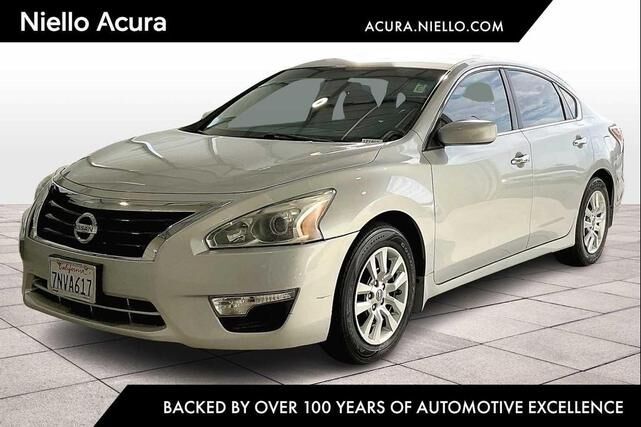 Nissan Altima