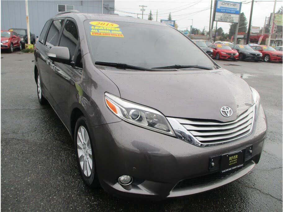 Toyota Sienna
