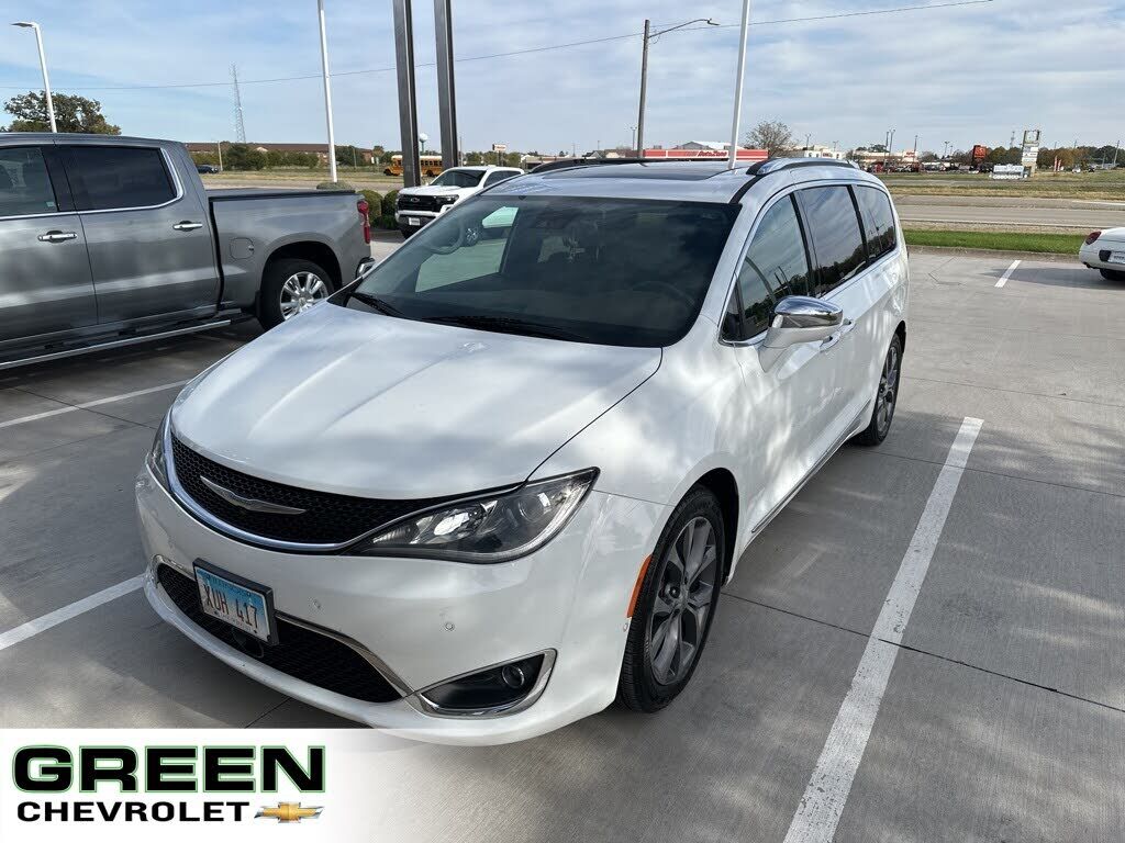 Chrysler Pacifica