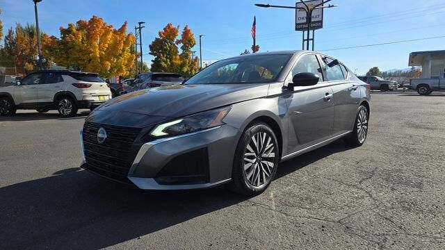 2024 NISSAN Altima