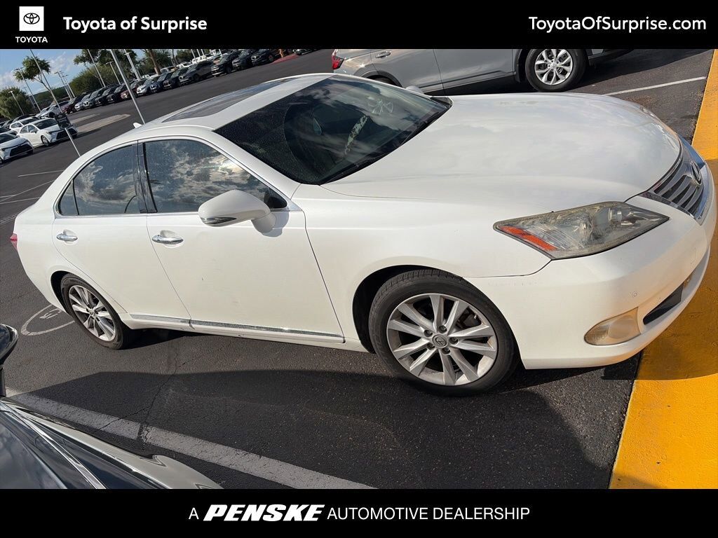 Lexus ES