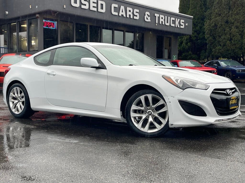 Hyundai Genesis Coupe