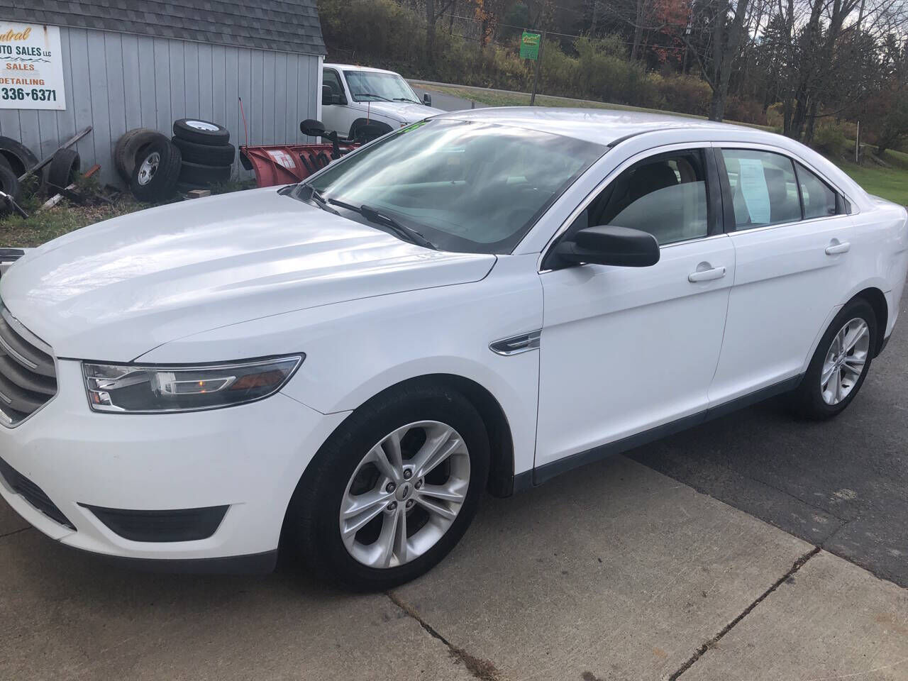 Ford Taurus