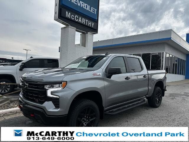 2025 CHEVROLET Silverado