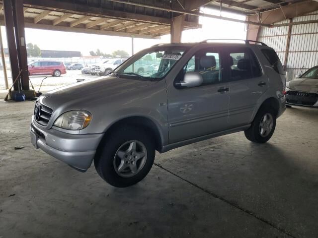 Mercedes-Benz M-Class