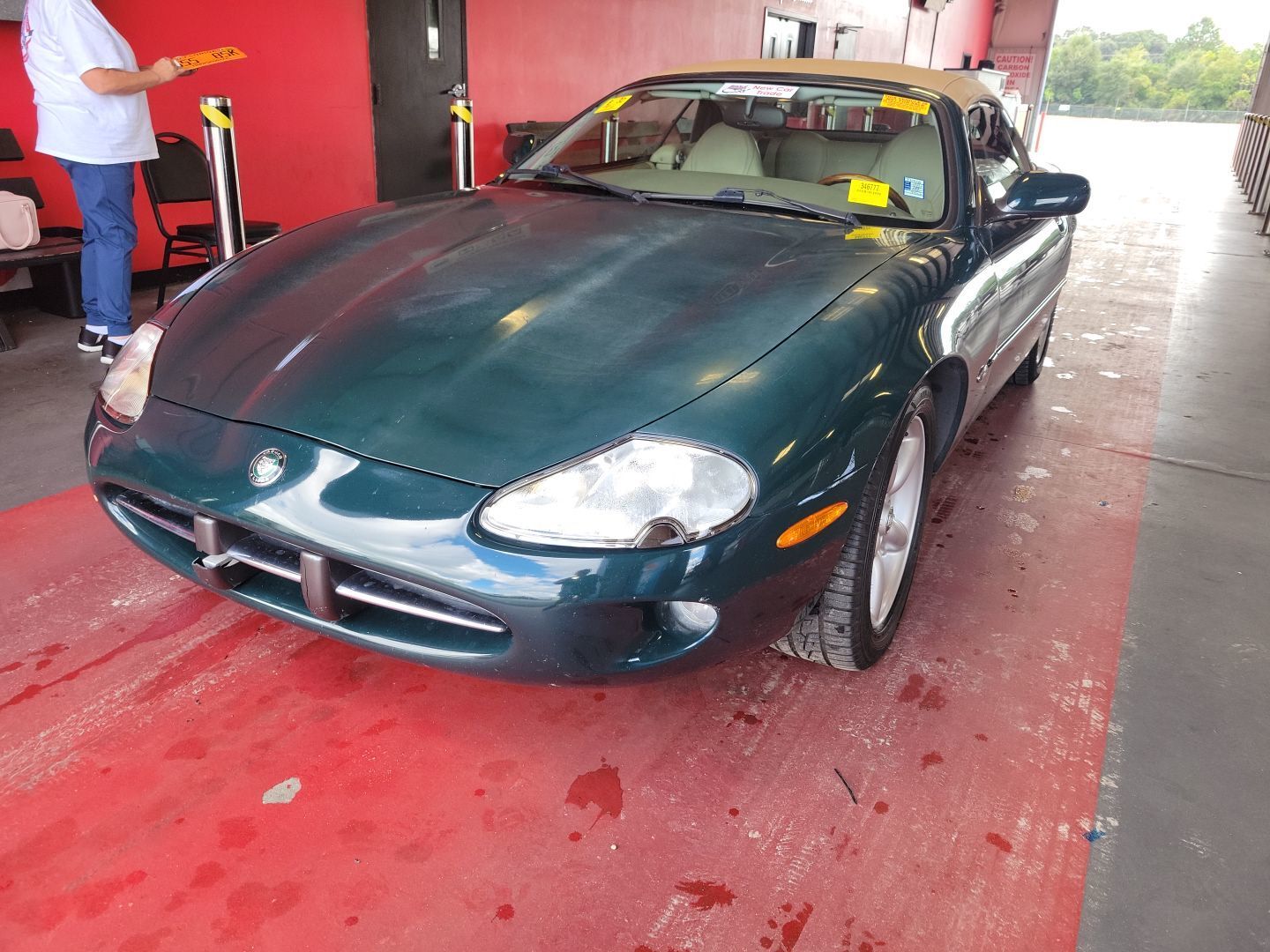 Jaguar XK8