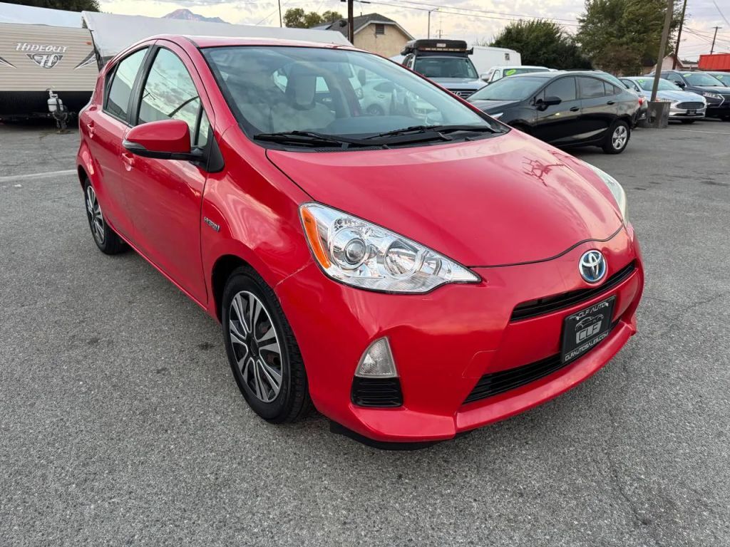 Toyota Prius C