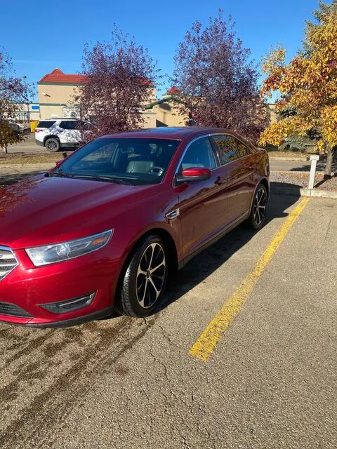 Ford Taurus