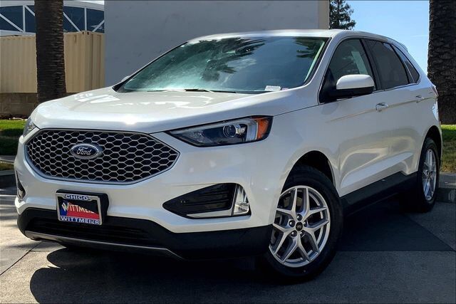 2023 FORD Edge