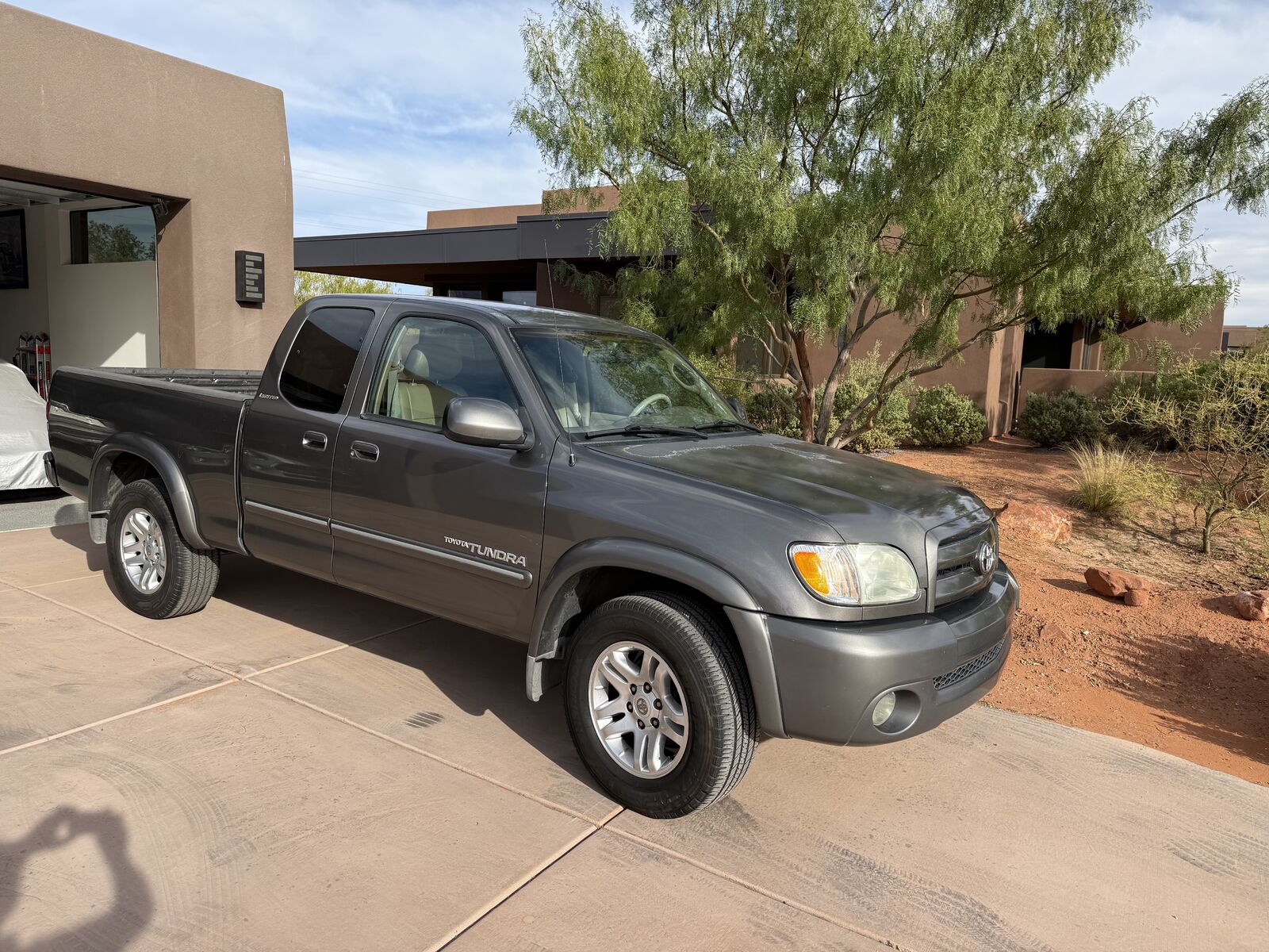 Toyota Tundra