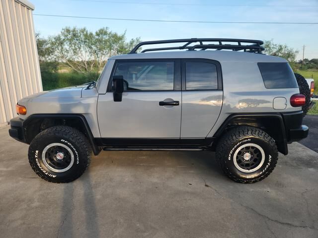 Toyota FJ Cruiser