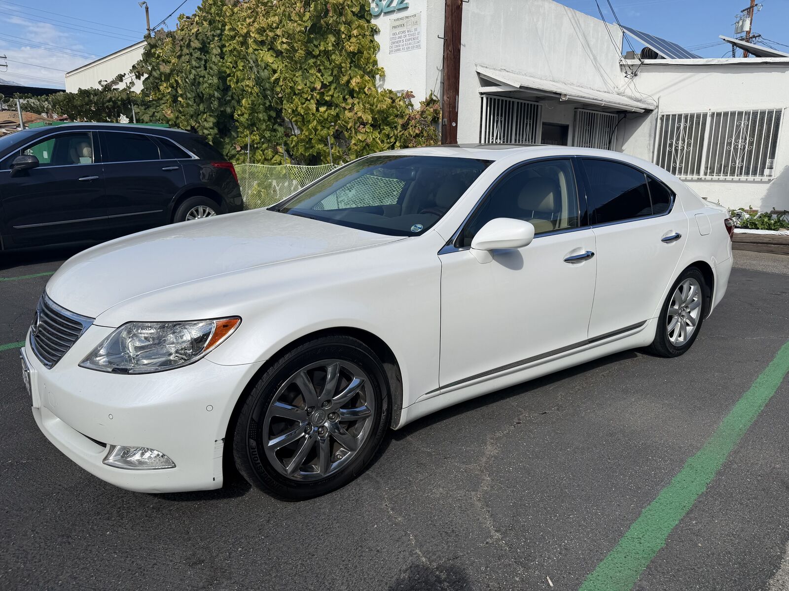 Lexus LS