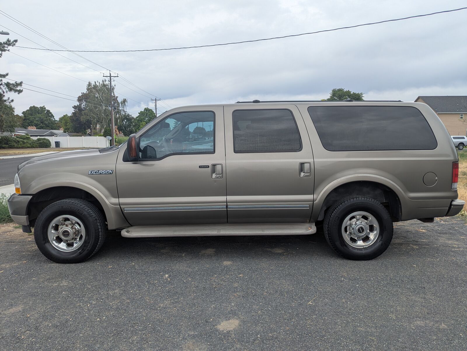 Ford Excursion