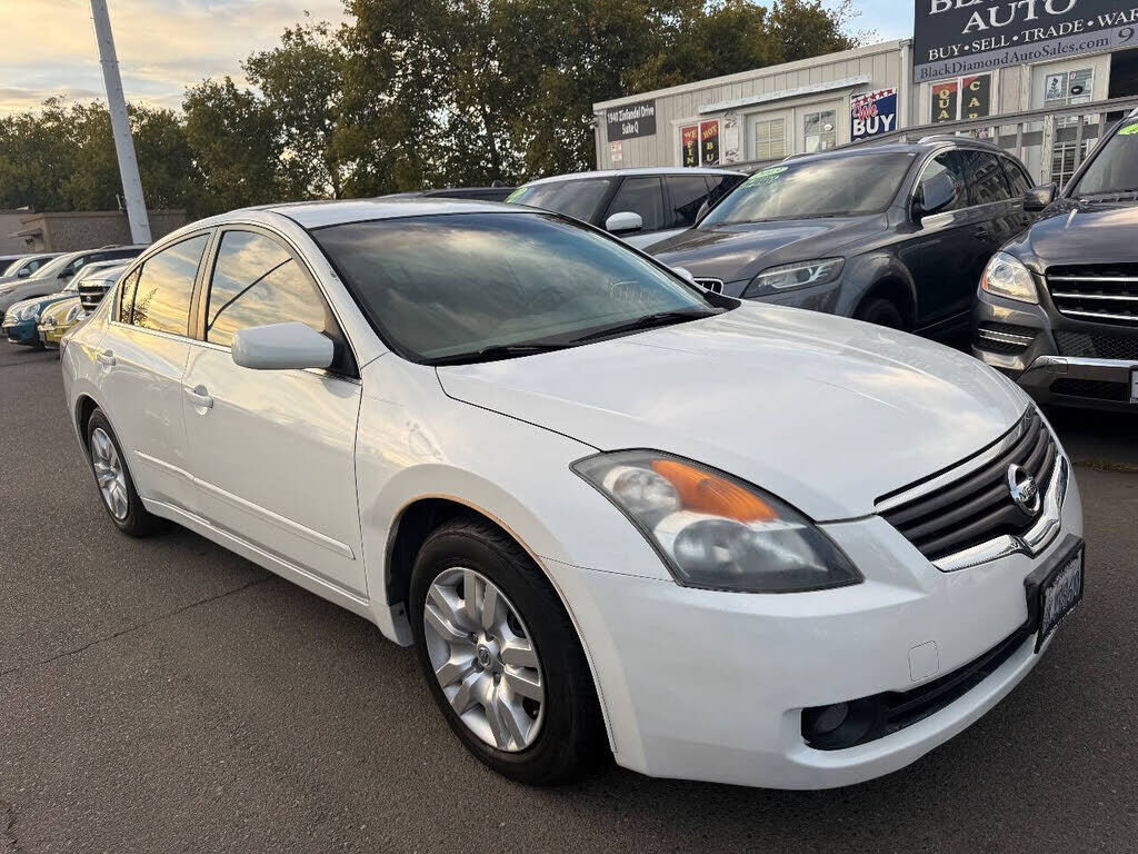 Nissan Altima