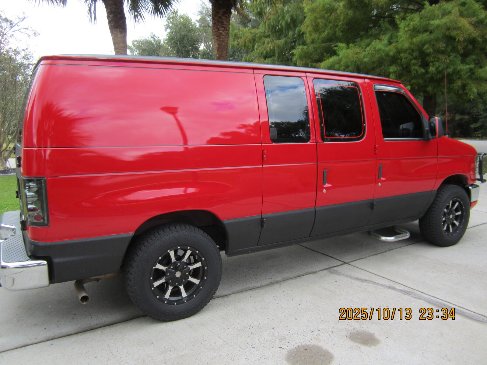 Ford E-250