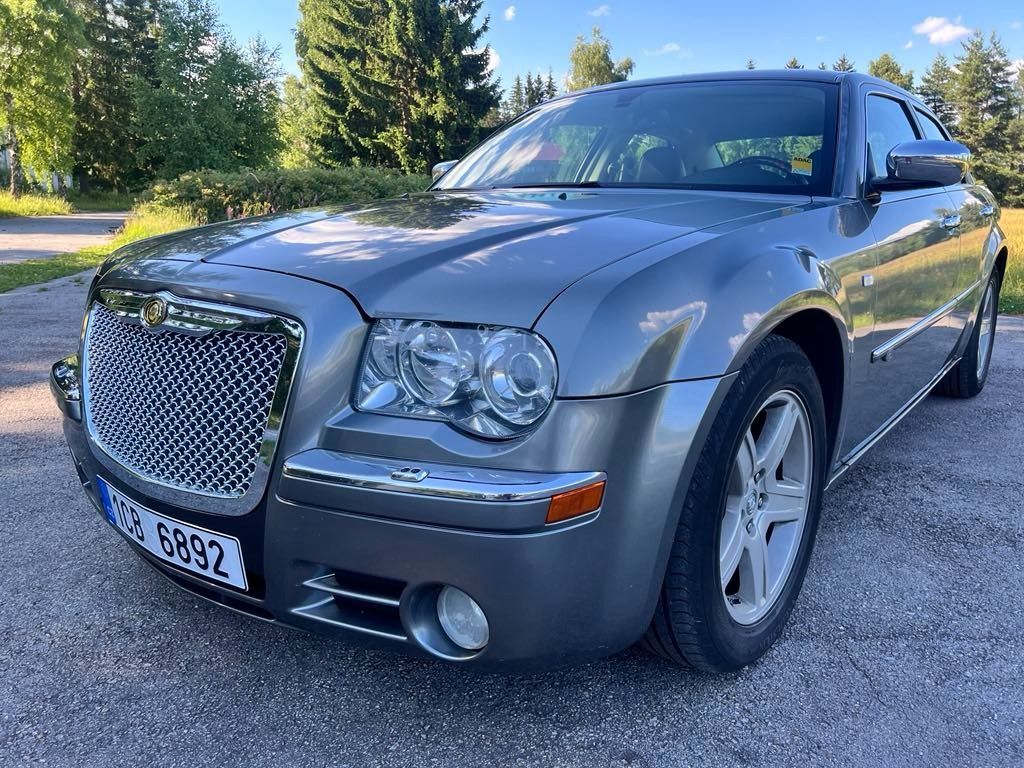 Chrysler 300